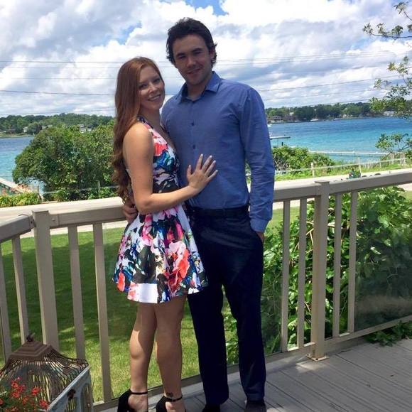 Meet your Posher, Abbi - Picture 1 of 1